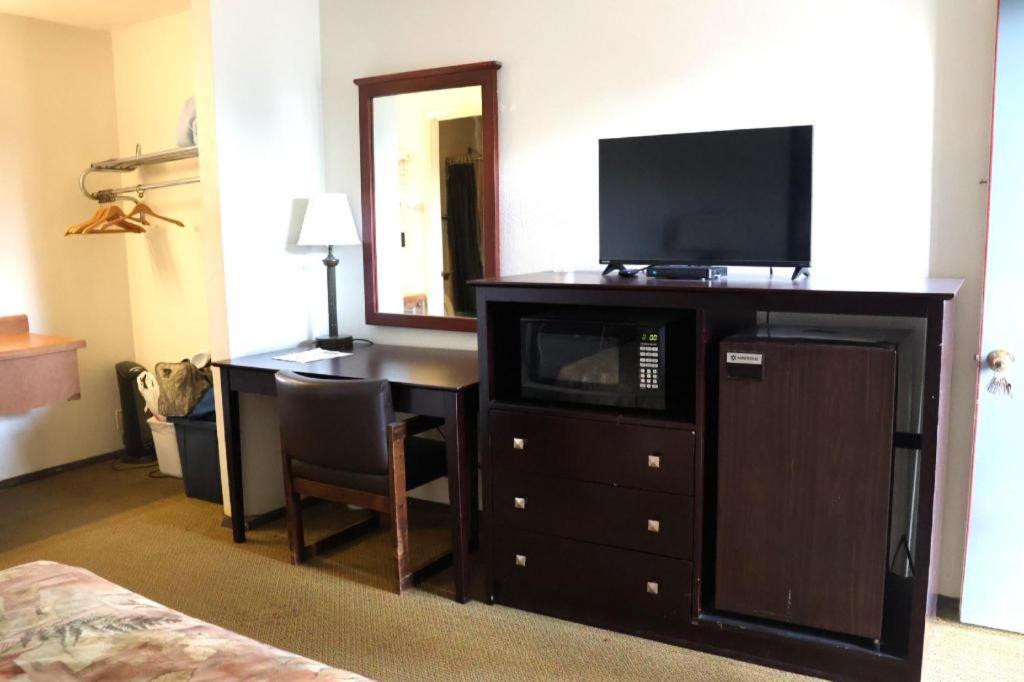 Hotel O Oskaloosa - Hwy 63/92 מראה חיצוני תמונה